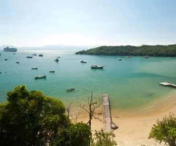 Vista inesquecível da Costa Esmeralda